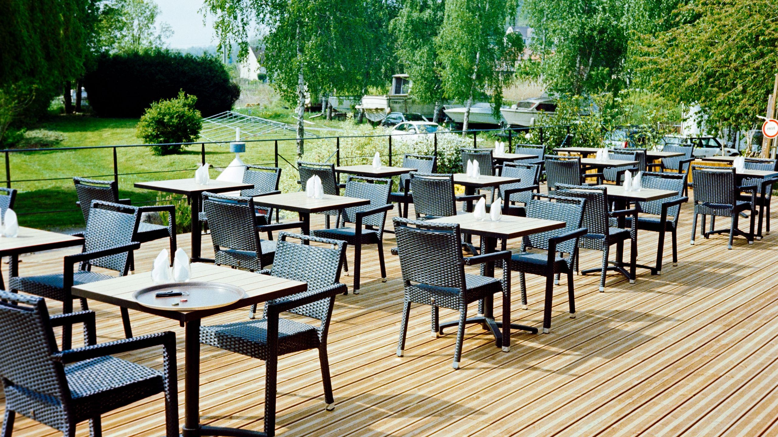 Fish Eagle Inn - photo 2